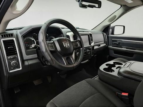 Used 2019 RAM 1500 Warlock AWD/4WD image 9