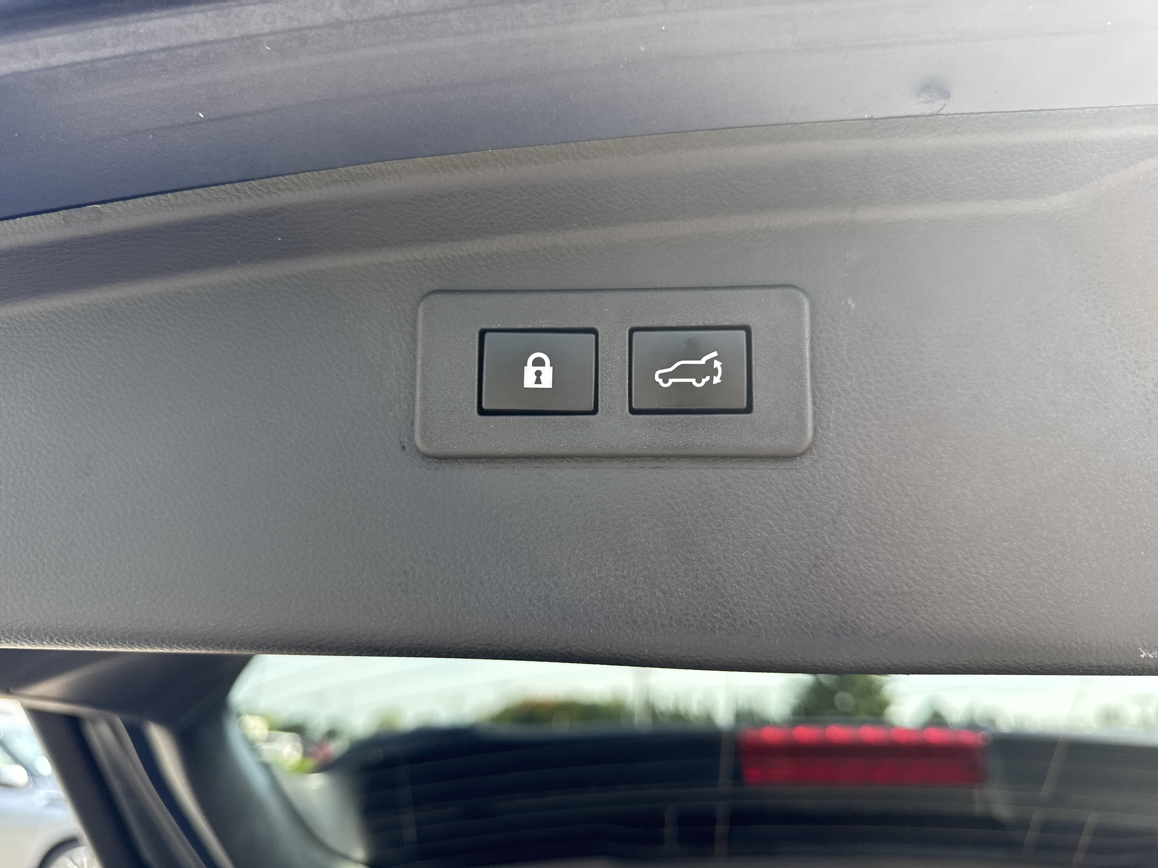 Certified 2024 Subaru Outback Premium AWD/4WD image 29