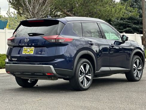Used 2026 Nissan Rogue SL image 4