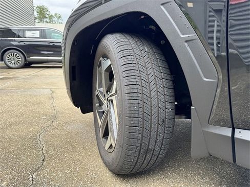 Used 2024 Hyundai Tucson Limited image 31