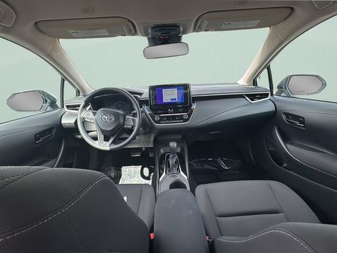 Used 2026 Toyota Corolla LE FWD image 11
