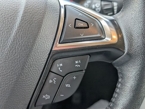 Used 2024 Ford Edge SEL AWD/4WD image 24