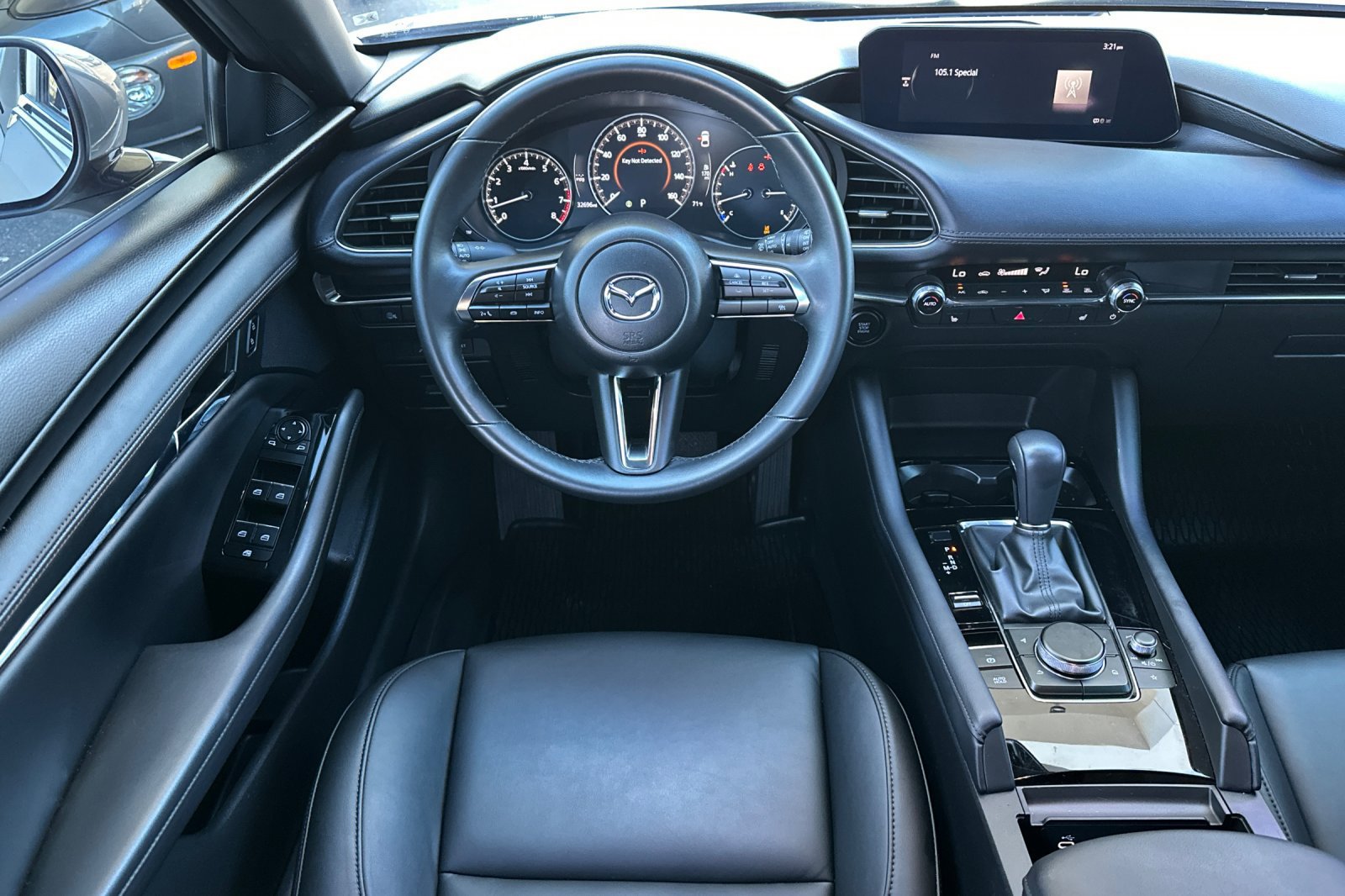 Used 2024 MAZDA MAZDA3 s FWD image 16