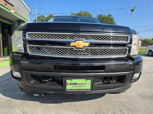 Used 2013 Chevrolet Silverado 1500 LTZ w/ LTZ Plus Package AWD/4WD image 8