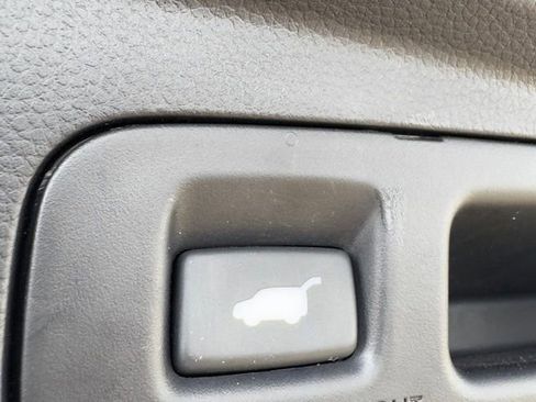 Used 2025 Honda CR-V EX-L image 14