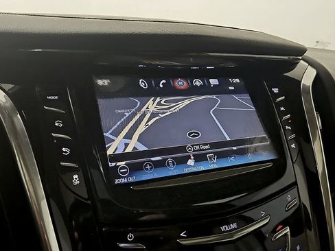 Used 2018 Cadillac Escalade ESV Premium Luxury AWD/4WD image 21