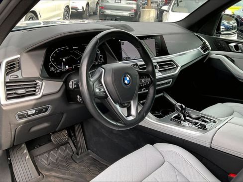 Certified 2023 BMW X5 xDrive45e w/ Luxury Seating Package image 17