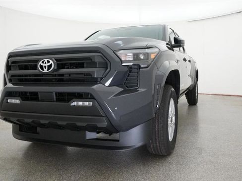 New 2026 Toyota Tacoma SR5 RWD image 2