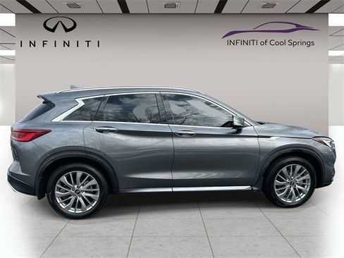 Certified 2023 INFINITI QX50 Luxe image 8