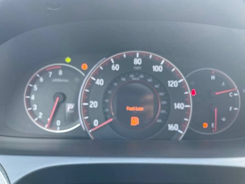 Used 2017 Honda Accord Touring image 11