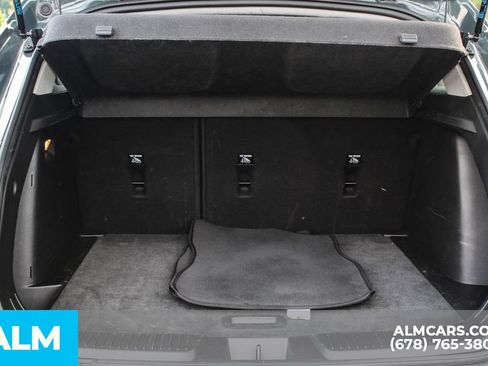 Used 2025 Chevrolet Trax LT FWD image 21