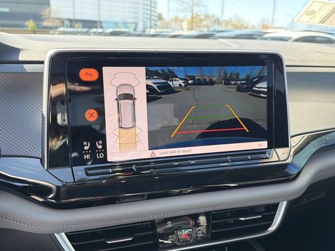 New 2026 Volkswagen Atlas Peak Edition AWD/4WD image 32