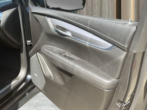 Used 2023 Cadillac XT5 Luxury image 47