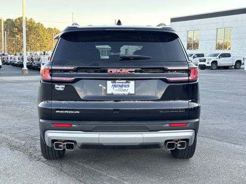 Used 2025 GMC Acadia Elevation image 9