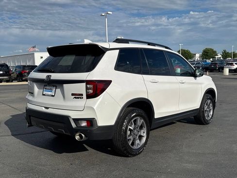 Certified 2023 Honda Passport TrailSport image 7