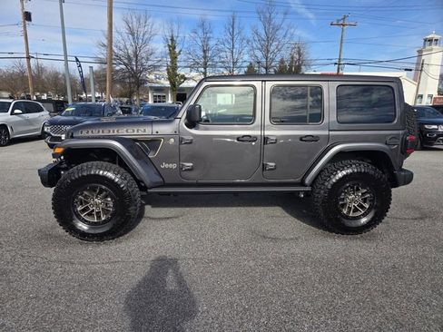 Used 2025 Jeep Wrangler Unlimited Rubicon 392 image 36