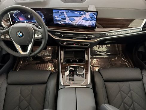 New 2026 BMW X5 xDrive40i w/ Premium Package image 3