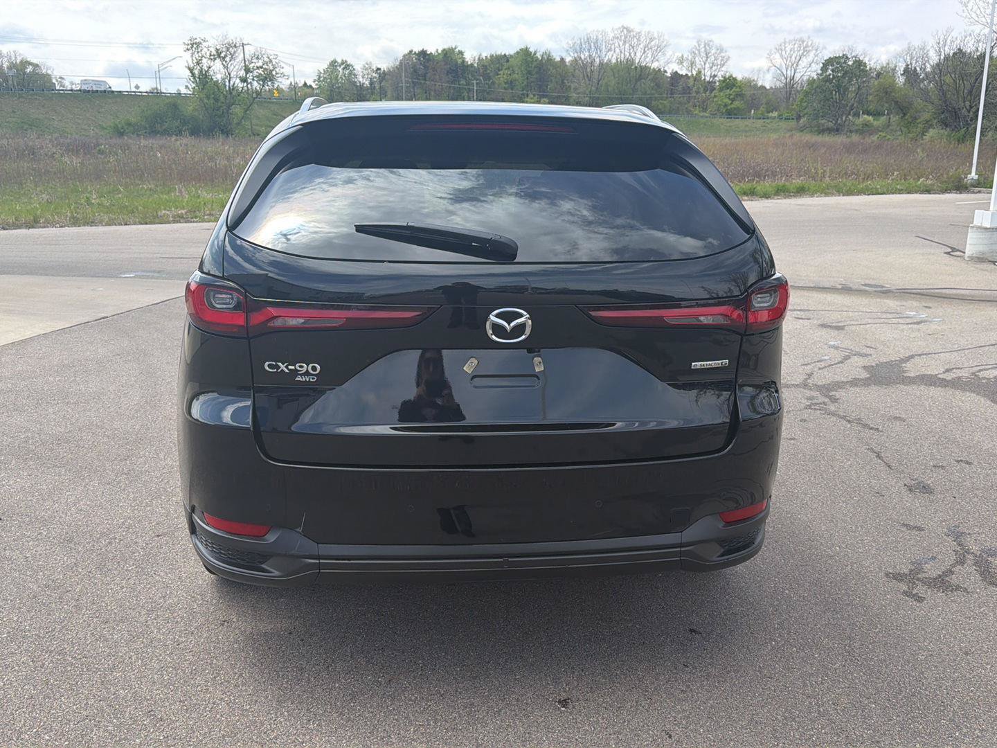Used 2025 MAZDA CX-90 3.3 Turbo w/ Preferred Package AWD/4WD image 4