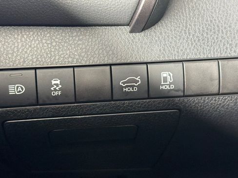 Certified 2023 Toyota Camry SE image 31