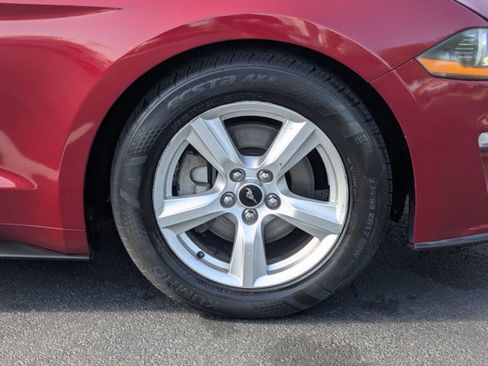 Used 2018 Ford Mustang Coupe image 21