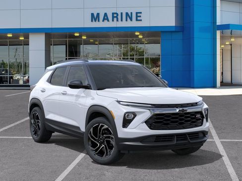 New 2026 Chevrolet TrailBlazer RS w/ Convenience Package FWD image 7