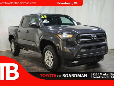 Certified 2025 Toyota Tacoma SR5 image 1