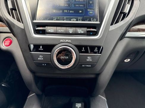 Used 2017 Acura MDX SH-AWD image 34