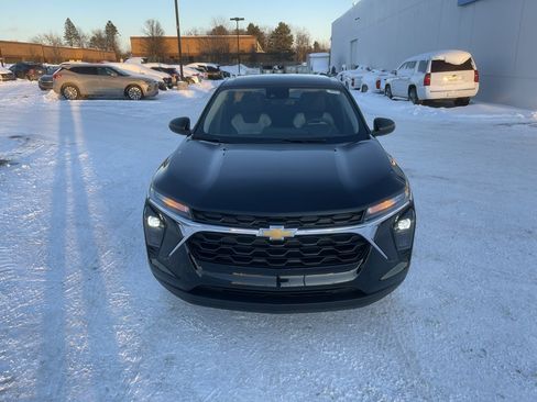 New 2026 Chevrolet Trax LS image 26