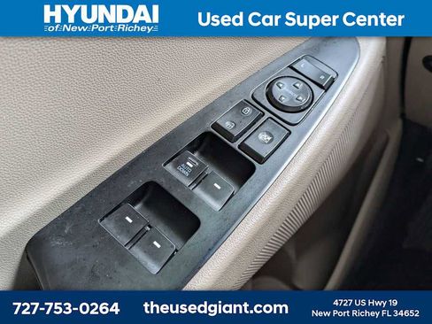 Used 2020 Hyundai Tucson SE FWD image 24
