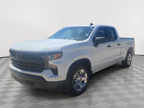 Used 2024 Chevrolet Silverado 1500 W/T w/ WT Fleet Convenience Package AWD/4WD image 3