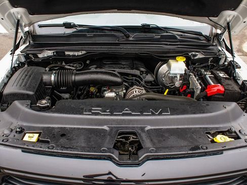 Used 2022 RAM 1500 Laramie AWD/4WD image 42