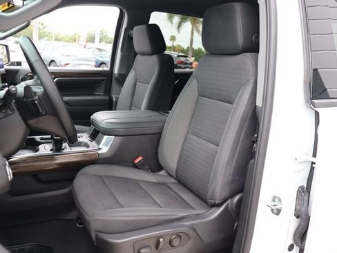 Used 2023 GMC Sierra 1500 Elevation w/ X31 Off-Road Package AWD/4WD image 15