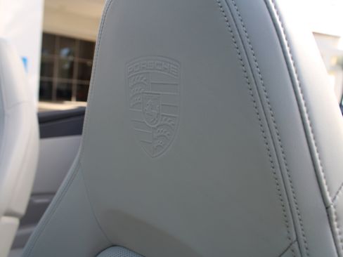 Certified 2021 Porsche 911 Carrera image 21
