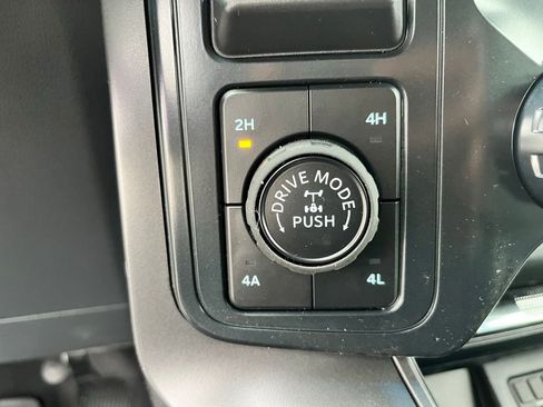 New 2026 Ford F150 Lariat w/ Equipment Group 502A High image 17