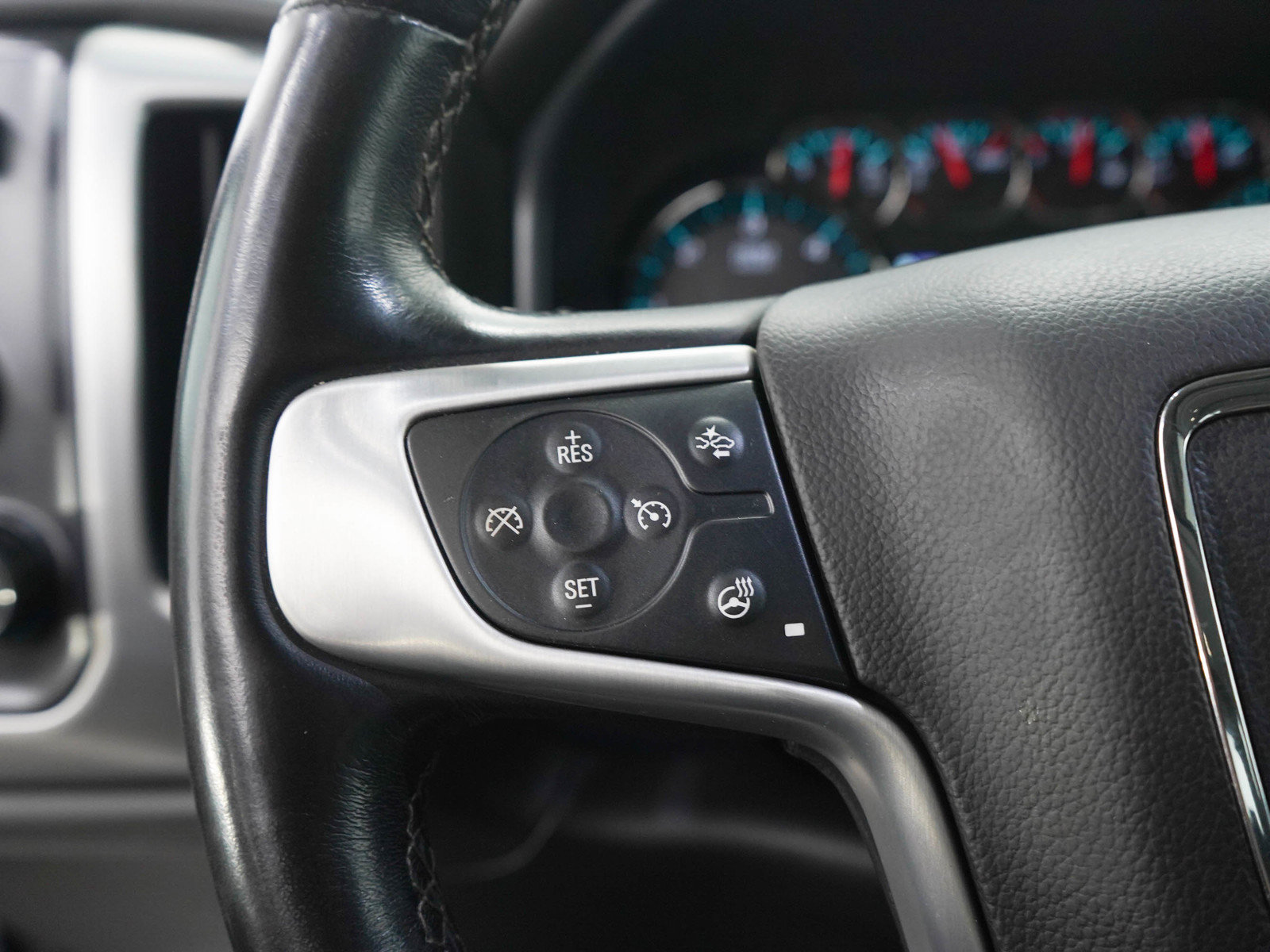 Used 2018 GMC Sierra 1500 SLT AWD/4WD image 27
