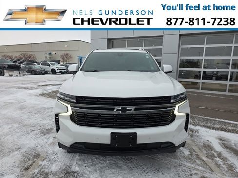 Used 2022 Chevrolet Tahoe RST w/ Luxury Package image 2