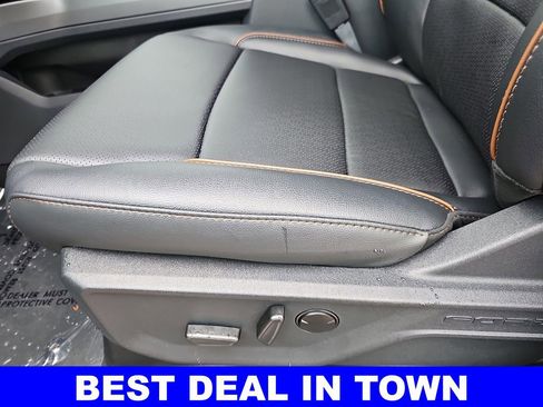 New 2026 Ford F250 Lariat w/ Black Appearance Package AWD/4WD image 28