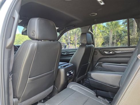 Used 2023 GMC Yukon Denali image 25