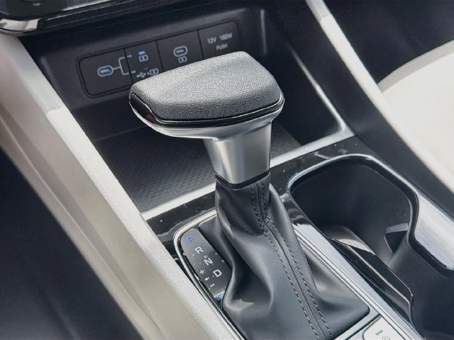 New 2026 Hyundai Tucson SEL Plus FWD image 16