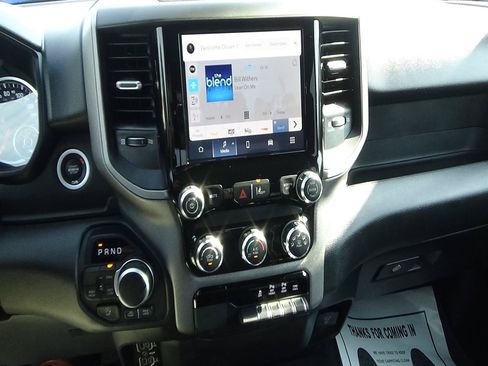 Used 2025 RAM 1500 Warlock AWD/4WD image 26