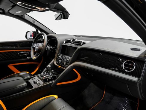 Used 2023 Bentley Bentayga Speed image 11