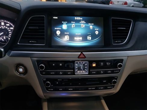 Used 2018 Genesis G80 3.8 w/ Option Group 03 image 16