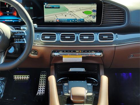 New 2026 Mercedes-Benz GLE 53 AMG 4MATIC image 17