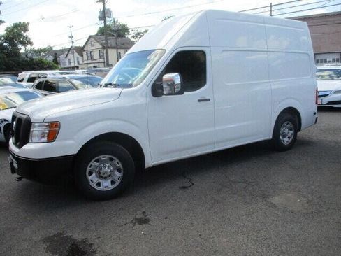 Used 2014 Nissan NV 2500 SV w/ Technology Package image 4