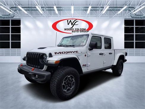 Used 2022 Jeep Gladiator Mojave w/ LED Lighting Group image 7