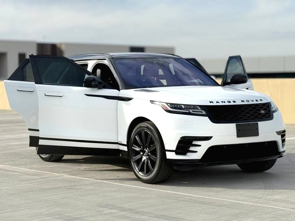 Used 2018 Land Rover Range Rover Velar R-Dynamic SE AWD/4WD image 16