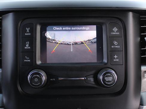 Used 2024 RAM 2500 Tradesman w/ Chrome Appearance Group image 30