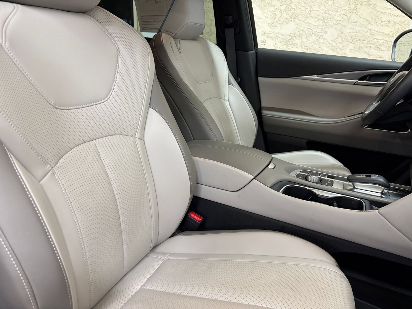 Used 2026 INFINITI QX60 Luxe FWD image 40