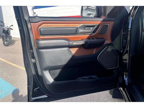 Used 2021 RAM 1500 Limited AWD/4WD image 19
