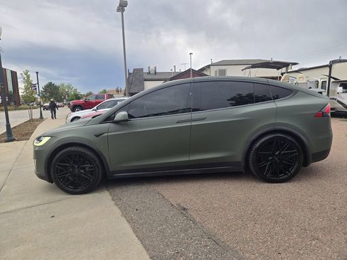 Used 2019 Tesla Model X 100D AWD/4WD image 6